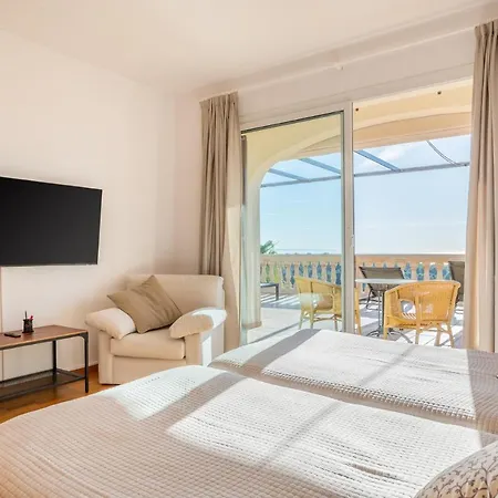 Vila Bendinat 10 - By Priority